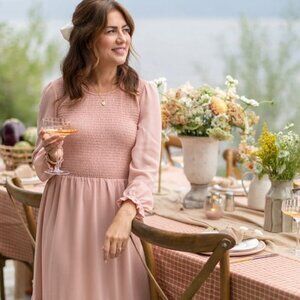Mad about style dress Jilly Box Misty Rose NWT XS